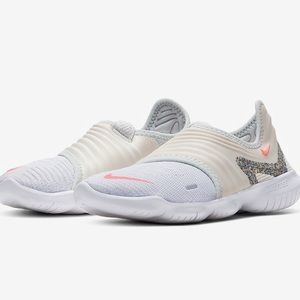 Woman’s Nike Free RN Flyknit 3.0